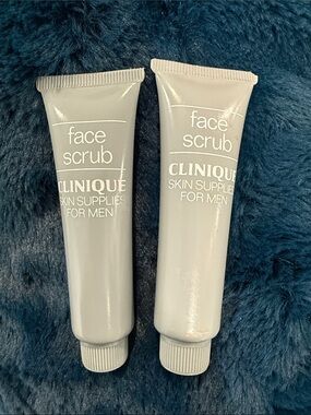 Clinique Face Scrub Tubes - Light Gray Packaging